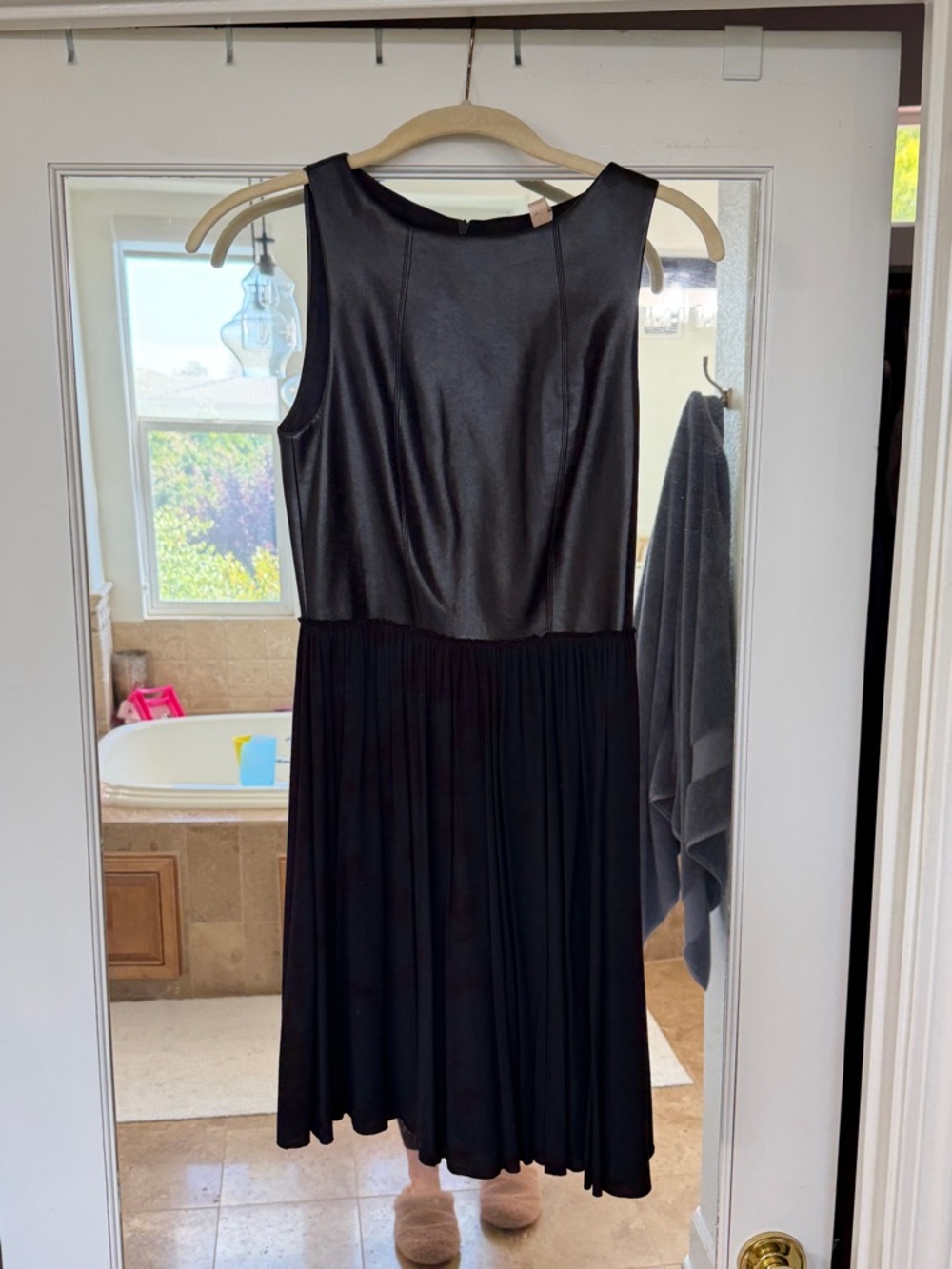 Bailey 44 Sleeveless Black Faux-Leather Bodice Pleated Skirt Dress